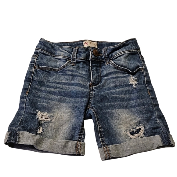 SO Distressed Blue Denim Rolled Shorts 24% Recycled Polyester Size 7 - Picture 1 of 4